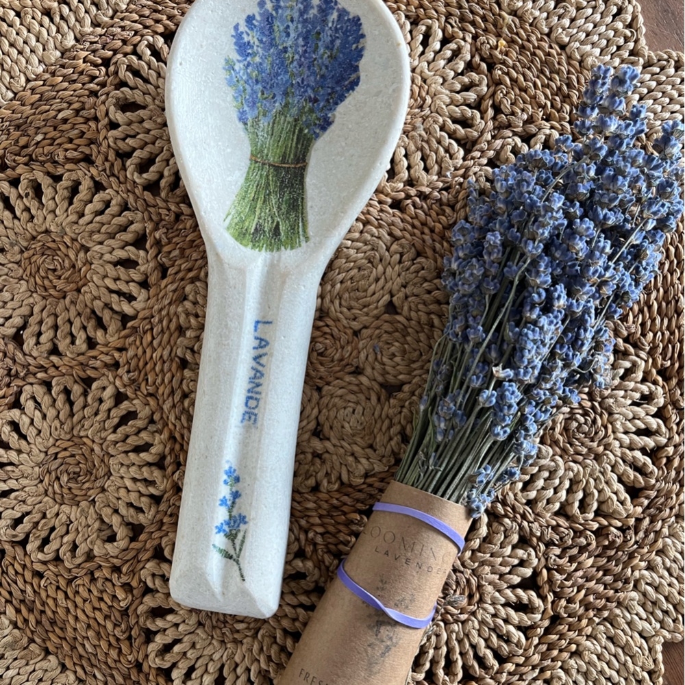 Hand carved soapstone Lavande Spoon Rest with Lavender Design